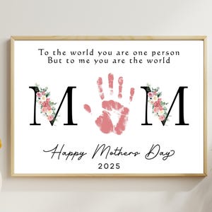 Muttertag Handabdruck Andenken Handwerk druckbare Geschenk für Mama Blumen MOM Gedicht Kunst Aktivität für Vorschulkinder DIY Handabdruck Karte Spaß