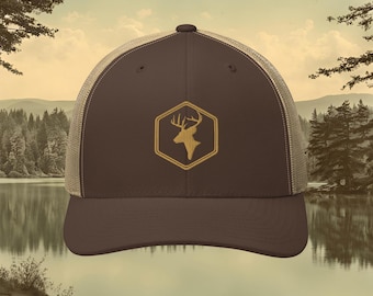 Cappello da cacciatore Trophy Buck Snapback / Cappello da camionista ricamato per la caccia al cervo / Regalo di caccia per cacciatore di cervi / Cappello da caccia al cervo dalla coda bianca per la stagione del fucile