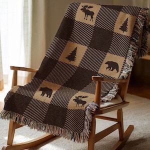 Bear and Moose Cozy Log Cabin Woven Throw Blanket Bedding
