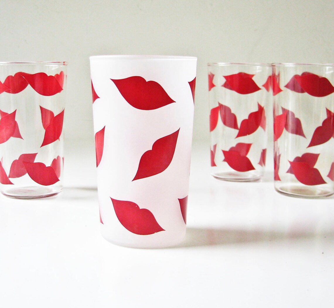 Vintage Tumblers with Red Lips Magikist Carpet Cleaning Etsy