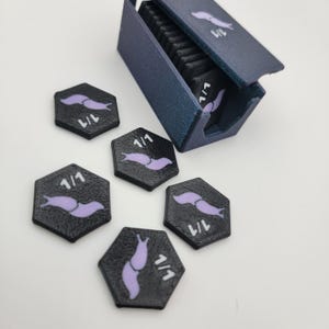 Compact Sized 1/1 Slug Tokens (set of 18) with Case for Magic The Gathering (MTG)