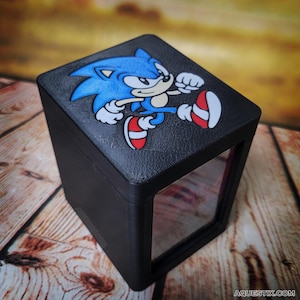Sonic the Hedgehog Commander Deckbox with Toploader for MTG (Magic the Gathering) EDH | Inspired by the art from: Secret Lair Drop Sonic MTG
