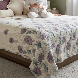 Poppy Muslin Blanket: 7-Layer Cotton Floral Throw - King Size