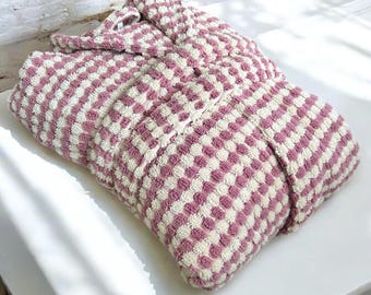 Dusty Rose Pink Hooded Turkish Bathrobe: Handwoven Organic Cotton Robe