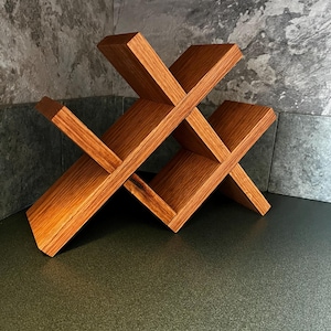 Red Oak Wine Rack – Handmade 4-Bottle Wine Holder, Rustic Countertop Display, Solid Hardwood Wine Storage, Bar or Kitchen Decor
