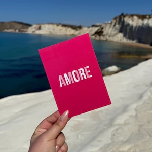 Postkarte „Amore“ |  Liebeskarte für Partner oder Partnerin, Valentinstag, Jahrestag, Karte für Freund oder Freundin, Love, Italien, Liebe