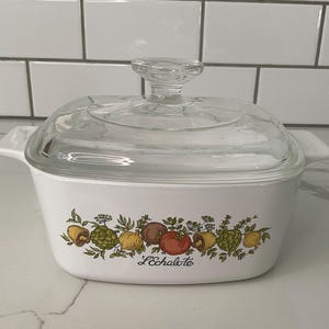 Vintage Corning Ware A-1 1/2-B L&#39;Echalote Spice of Life Casserole Dish with Lid
