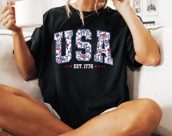 Floral USA 4th of July Shirt: Patriotic Summer Tee