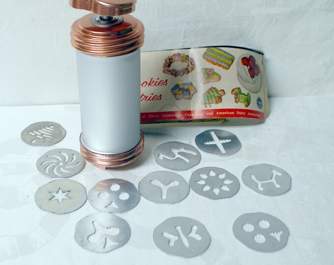 Vintage MIRRO Cookie Press Aluminum & Copper Clad Complete 12 Plates