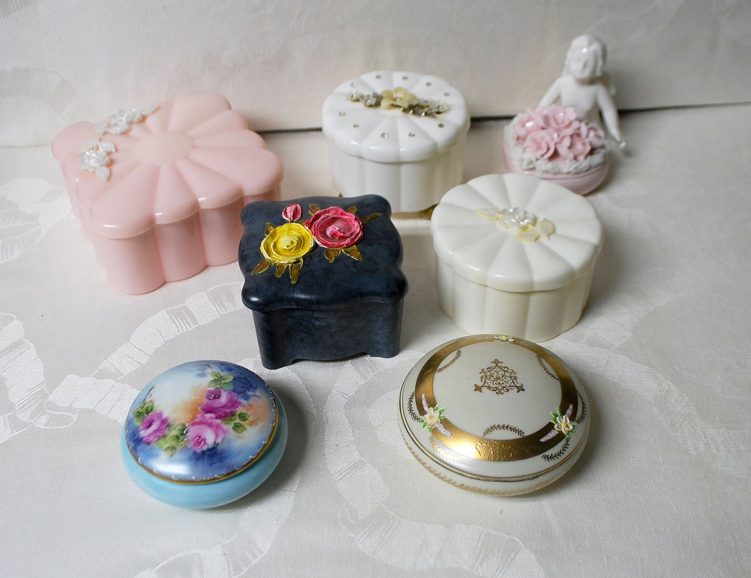 Vintage LOT Powder, Trinket Boxes, MENDA, ARDALT, Porcelain, Hand
