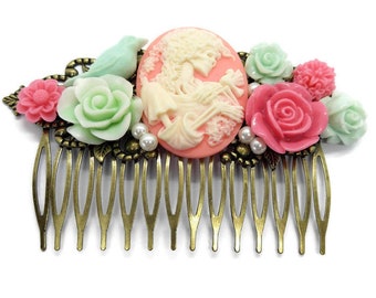 Pink Skull Comb Gothic Comb Wedding Comb Bridal Fascinator Dark Comb Pearl Hair Comb Bridesmaid Gift Offbeat Wedding Green Floral Comb