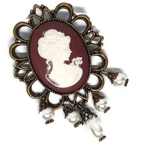 Brown Lady Brooch-Cameo Brooch-Cameo Pin-Lapel Pin-Victorian Accessory-Gothic Brooch-Romantic Brooch-Bridesmaid Gift-Mothers Day-Jewelry