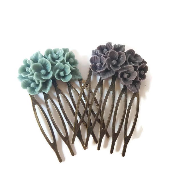 Dark Purple Gray Antique Brass Flower Hair Combs -Set of Two-Victorian Wedding-Shabby Chic-Bridesmaid Gifts-Mothers Day Gifts-Haarkamm-Hair