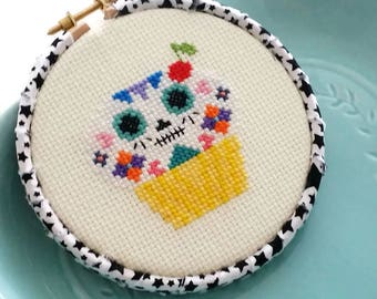 Skull Cupcake Cross Stitch Hoop-Ready to Hang-original design-Skull Art-Cute Calavera-Hoop Art-Wall Art-Home Decor-Gifts for Bakers-Cute Art