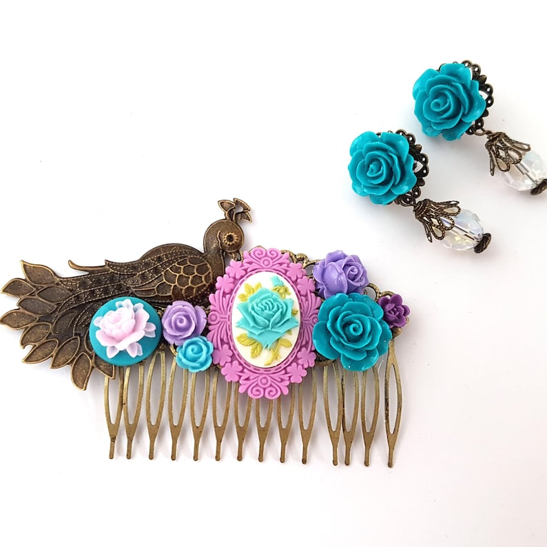 Black Rose Comb-Wedding Fascinator-Fashion Hair Comb-Floral Accessory-Bridesmaid Hair-Wedding Accessory-Flower Hair Comb-Wedding Bobby Pins