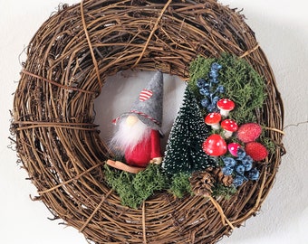 Gnome Wreath Woodland Christmas Decor Winter Snow Cottage Core Pine Cone Mushroom Neutral Cute Home Gift Ski Lodge