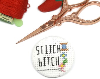 Stitch Bitch Pin-Cross stitch pin-Sewing Badge-Art Pin-Pingame Strong-Lapel Pin-Spool Pinback-Needle Pin-Fashion Pin-Fiber Artist Pin-Button