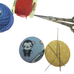 Doctor Needle Minder Space Kitty Needleminder Star Cross Stitch Forth Scarf Needlepoint Embroidery Quilting Arts and Crafts Handmade Supply