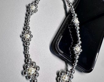 Y2K Beaded Flower Phone Charm: Silver Pearl Phone Strap
