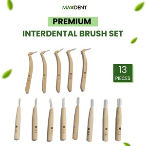 Może przedstawiać: Zestaw 13 szczoteczek międzyzębowych z drewnianymi uchwytami. Szczoteczki są oznaczone rozmiarami od 0,6 do 1,2. Tekst "PREMIUM INTERDENTAL BRUSH SET" jest wyświetlany nad szczoteczkami.