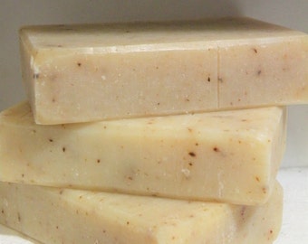 Lavender Soap   - Handcrafted All Natural Soap   -  Lightly Scented   - Gently Exfoliating  - Cold Process Soap