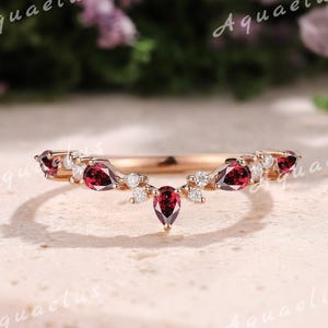 Pear Shaped Garnet Wedding Band Rose Gold Art Deco Moissanite Curved Wedding Ring Birthstone Stackable Rings Jewelry V Band Gifts For Women