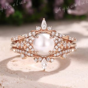 Natürliche Akoya Perle Verlobungsring Set Vintage Rose Gold RingEnhancer Ring Moissanite Gebogener Ehering 3 Stück Versprechen Jahrestag Geschenke
