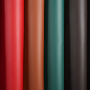 Láminas de cuero italiano / Piezas de cuero de grano superior / Cuero de vaca de primera calidad para la confección de bolsos, carteras y artículos de cuero / 4.5-5 oz