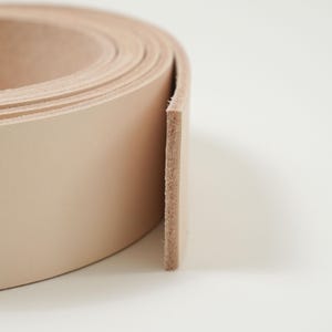 Veg Tan Leather Strips | Heavyweight Leather Belt Blank | Full Grain Cowhide Leather for Straps | Natural Tooling Leather | 8-9 oz