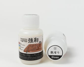 Water Based Leather Finish: Clear Gloss Top Coat (3.4 oz.)