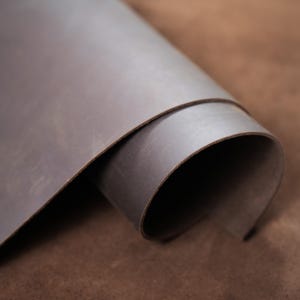 Crazy Horse Leather Sheets | Pull-Up Cowhide Leather For Crafting | Waxy Oily Finish (4.5–5 oz)