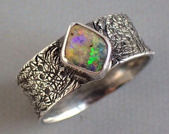 Australian boulder opal ring / opal ring / opal jewelry / boulder opal ring / natural opal ring / real opal / size 10 ring / fire opal