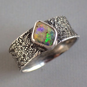 Australian boulder opal ring / opal ring / opal jewelry / boulder opal ring / natural opal ring / real opal / size 10 ring / fire opal