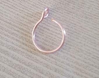 Pink Rose Gold Fake Nose Ring, 2 Pieces,  22 Gauge Nose Ring, Fake Hoop, Clip On Nose Ring, No Piercing, Nose Cuff