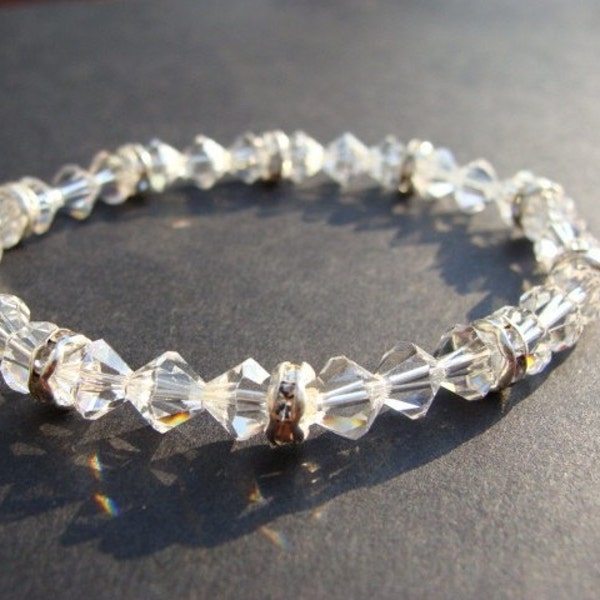 Simple Clear Swarovski Bracelet, Swarovski and Rhinestone Bracelet, Stretch Bracelet, Clear Beads, Bicone Beads, Bridal Jewelry, Wedding