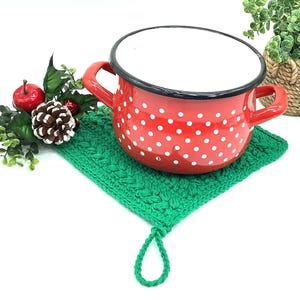 Christmas Braided Crochet Potholder Pattern Holiday Hot Pad English Tutorial Easy Crochet Pattern Kitchen Table Decor Christmas Gift Idea