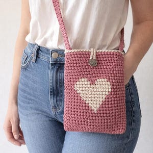 Love You Crossbody Bag Crochet Pattern | Valentine Crochet Pattern|  Heart Motif Purse | Easy Crochet Bag PDF | Handmade Purse Gift Idea