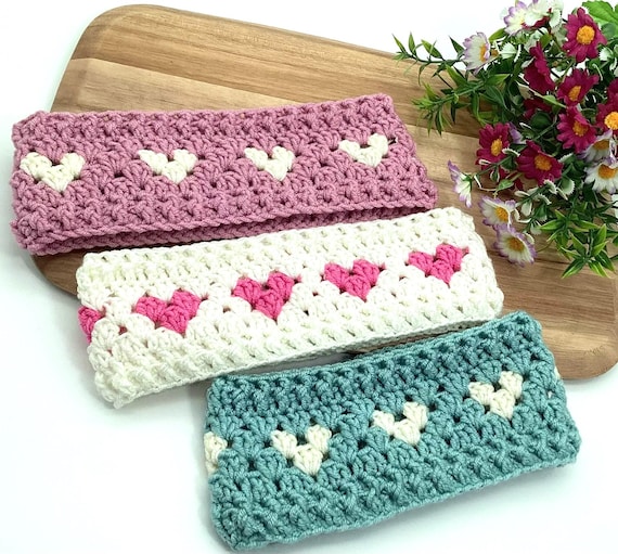 English Crochet Pattern Granny Hearts Headband Crochet Earwarmer Tutorial for Beginners Christmas Gift Cute Baby Gift Mother-Daughter Gift