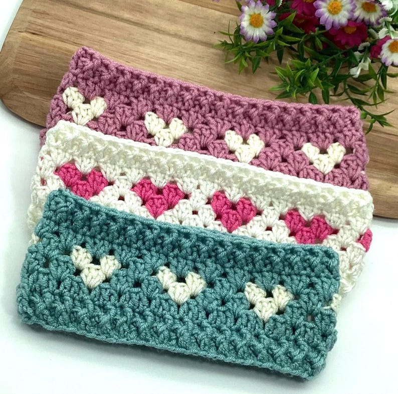 Englische Häkelanleitung für Oma Herzen Stirnband Häkelohrenwärmer Anleitung für Anfänger Weihnachtsgeschenk Süßes Baby Geschenk Mutter-Tochter Geschenk Bild 5