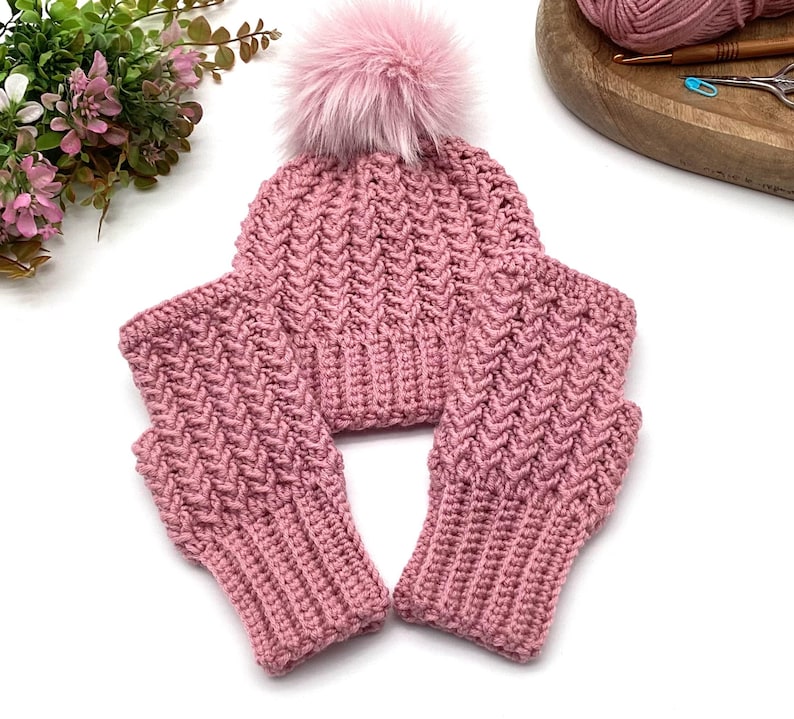 Wzór na czapkę City Stroll Beanie na szydełku w formacie PDF, Wzór na czapkę unisex, Łatwa czapka prążkowana na szydełku, Samouczek robienia czapki zimowej dla początkujących, Pomysł na prezent DIY na szydełku zdjęcie 15