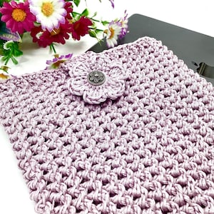 English Crochet iPad Case Pattern Elegant Device Sleeve Tablet Crochet Cover Tutorial for Beginners iPad Bag Floral Motive Great Gift Idea