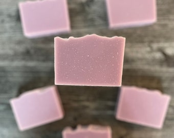 LILAC AIR Soap - Handmade Cold Process Soap made with Olive Oil and Silk