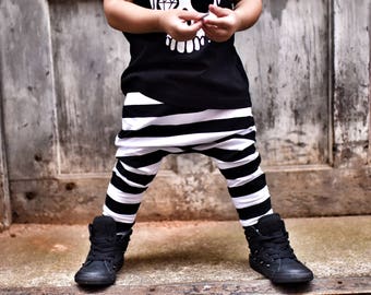 Black and White Stripe Baby Harem Pants: Etsy kid's fashion toddler harem pants, cool toddler clothes, halloween, pirate costume pants