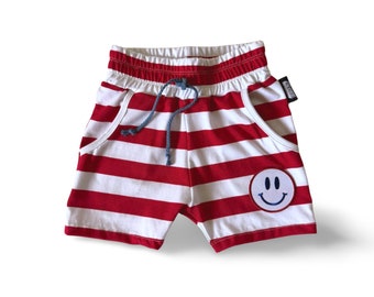 Short rayé rouge et blanc pour enfant avec poches, habillement visage souriant pour enfant, short rouge pour tout-petit, short bébé 4 juillet, blanc rouge et bleu