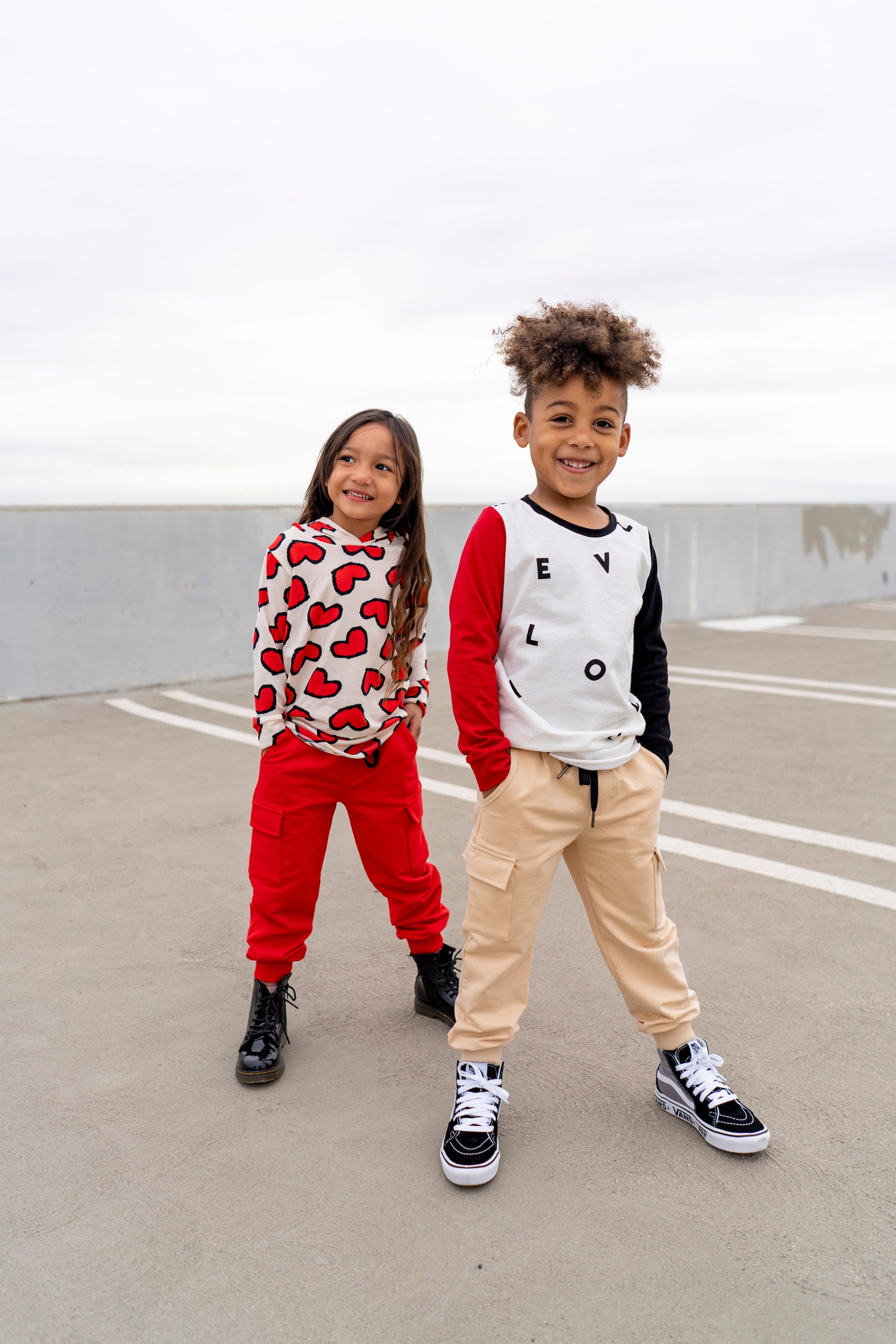 Unisex Kid's Cargo Jogger Pants Ready-to-ship, Red or Khaki, You Choose  Boy's Girls Jogger Pants, Cool Kids Clothes -  Sweden