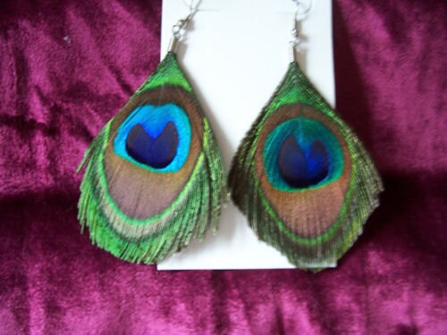 Work in progress. Feather earrings with peacock feathers. : r/crafts