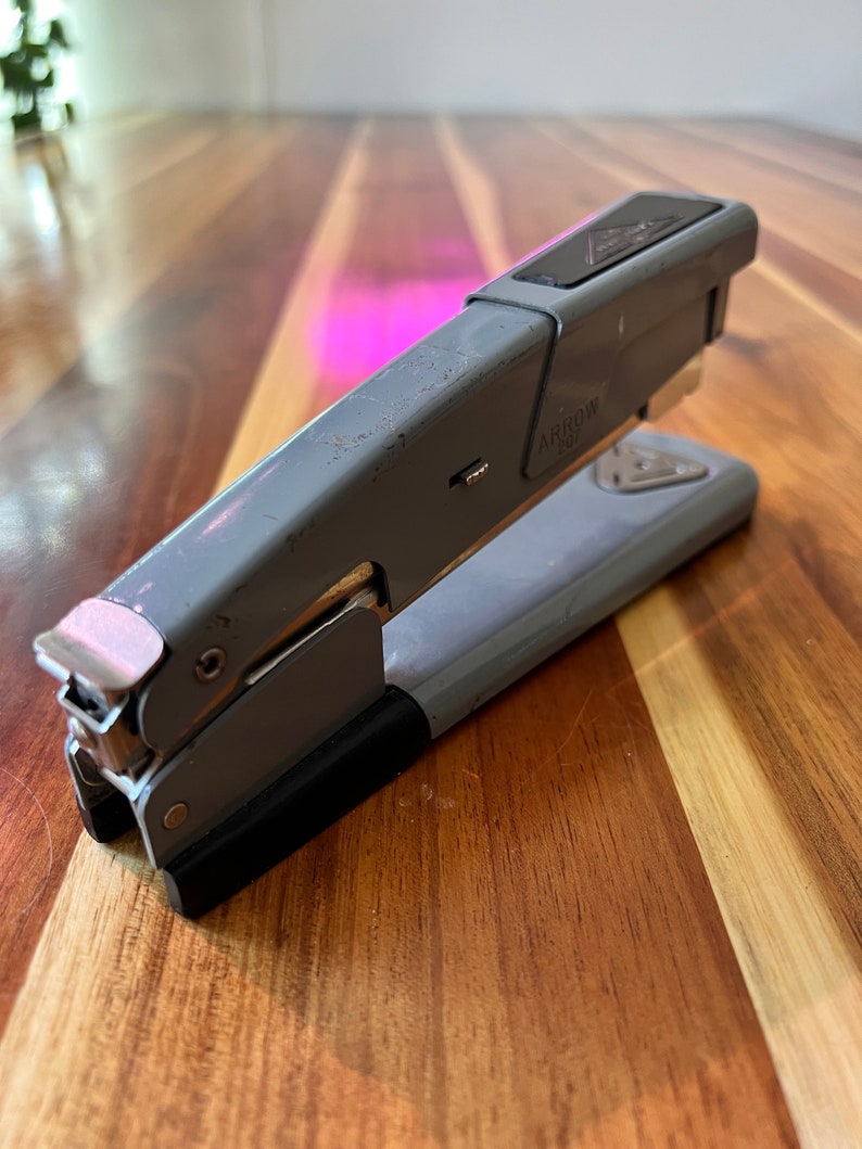 Vintage Arrow Stapler for Canadian Tire Company Canada/ Retro Vintage