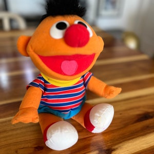 Vintage 1990&#39;s Tyco Tickle Me Ernie Vintage Plush Doll Shakes Giggles Shakes Sesame Street 1990&#39;s Toy