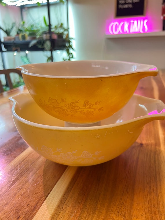 Vintage Butterfly Gold Pyrex Cinderella Bowls: #442 #443 Set