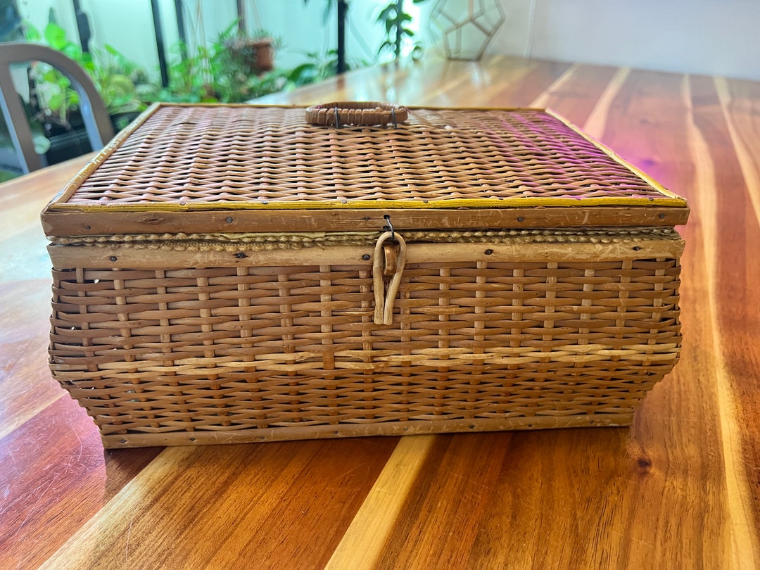 Vintage Czechoslovakia Basket Weave Rattan Sewing Basket Etsy
